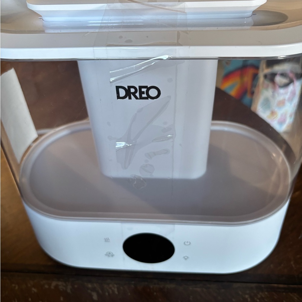 White Humidifier - Picture 8 of 9